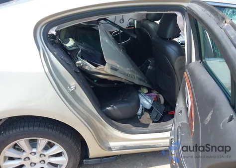 2013 Buick Lacrosse Leather Group из США, поврежденный, VIN 1G4GC5ER8DF215098